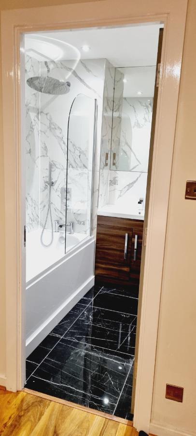 Double King Suite, Canary Wharf Waterfront London Exteriör bild