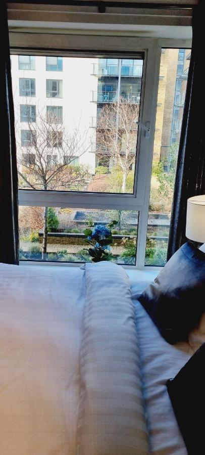 Double King Suite, Canary Wharf Waterfront London Exteriör bild