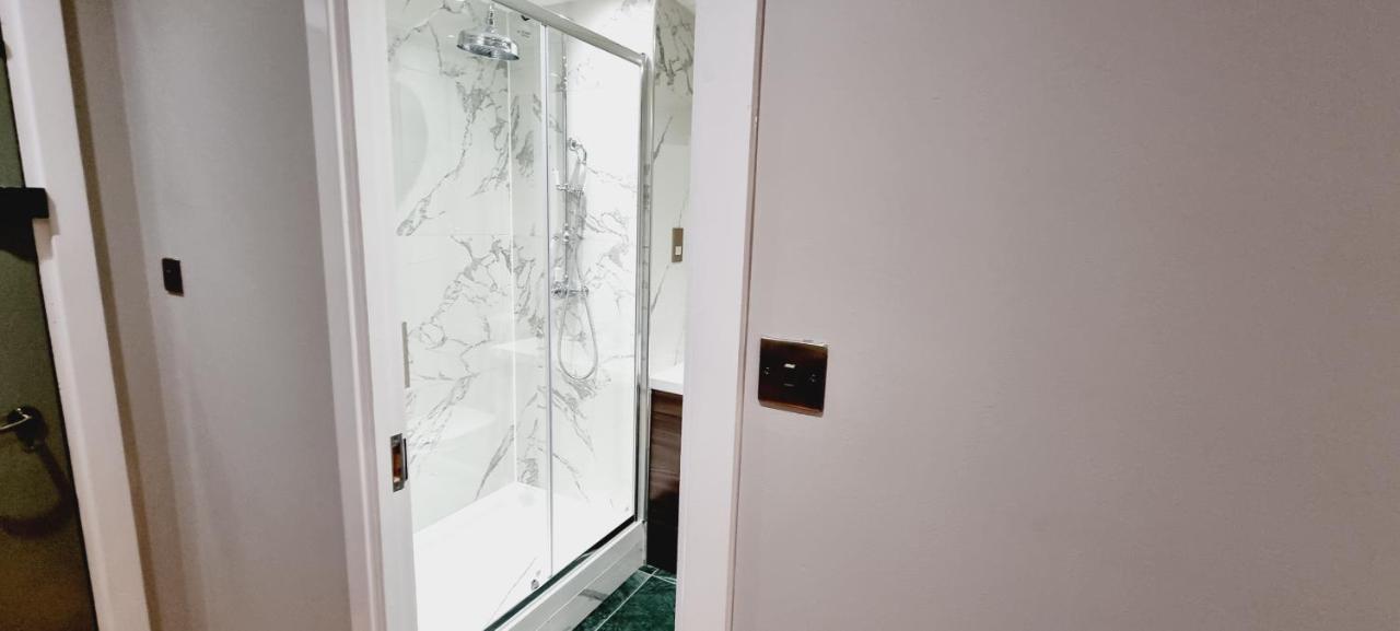 Double King Suite, Canary Wharf Waterfront London Exteriör bild